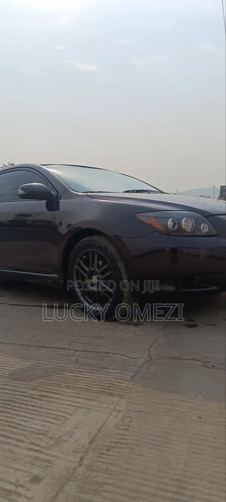 Scion tC Base 2008 Brown