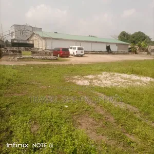 C of 0 Building 4 Plots of Land