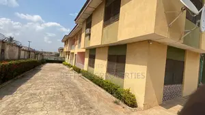 3bdrm House in Ojoo for sale