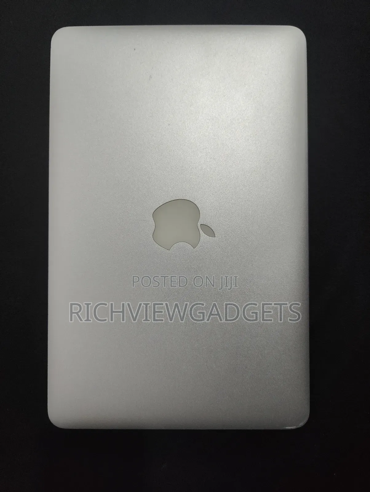 Clean Macbook Air 2015 With a Bad Panel(Motherboard), No SSD