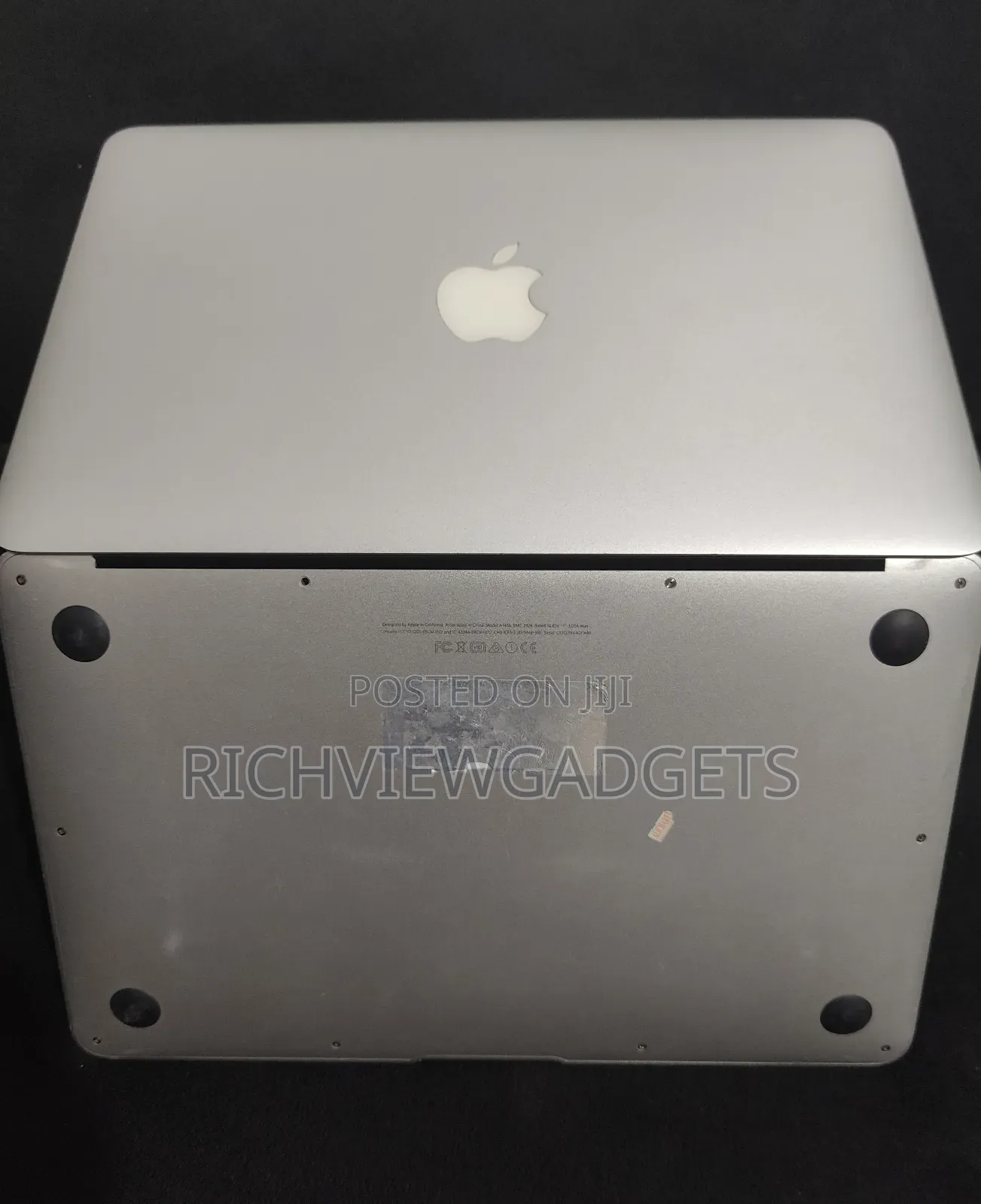Clean Macbook Air 2015 With a Bad Panel(Motherboard), No SSD