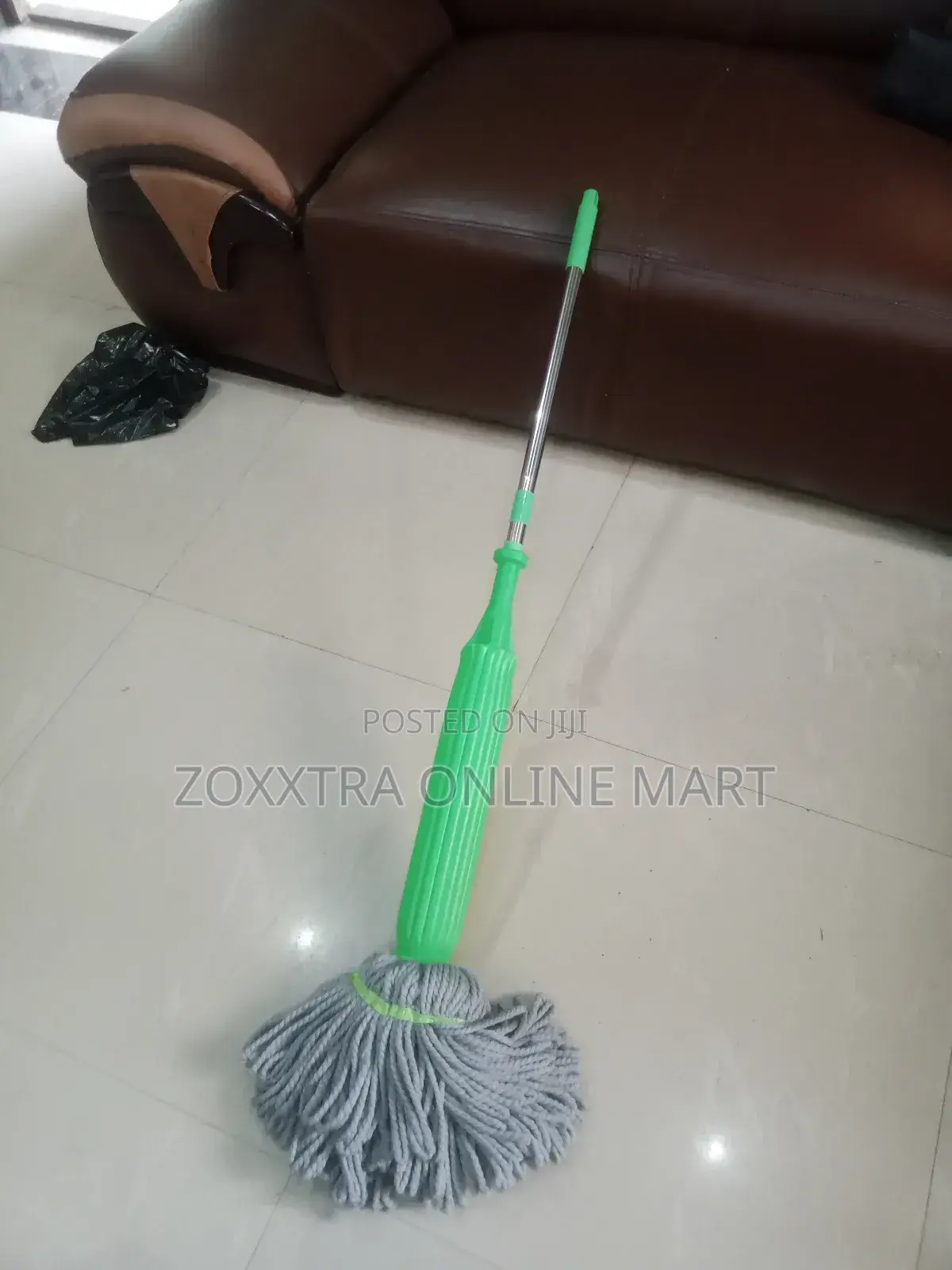 Self-Squeeze Green Mop