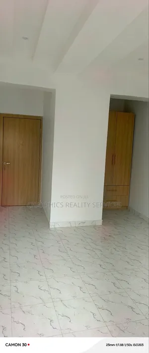 3bdrm Apartment in Ikeja GRA for rent