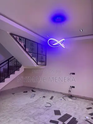 3bdrm Duplex in Woji Estate for rent