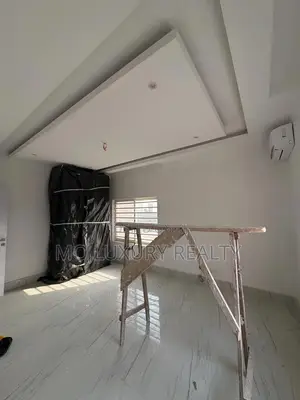 3bdrm Apartment in Ikate for rent