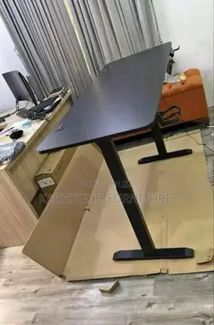 Adjustable Table