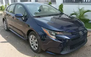 Toyota Corolla LE 2020 Blue