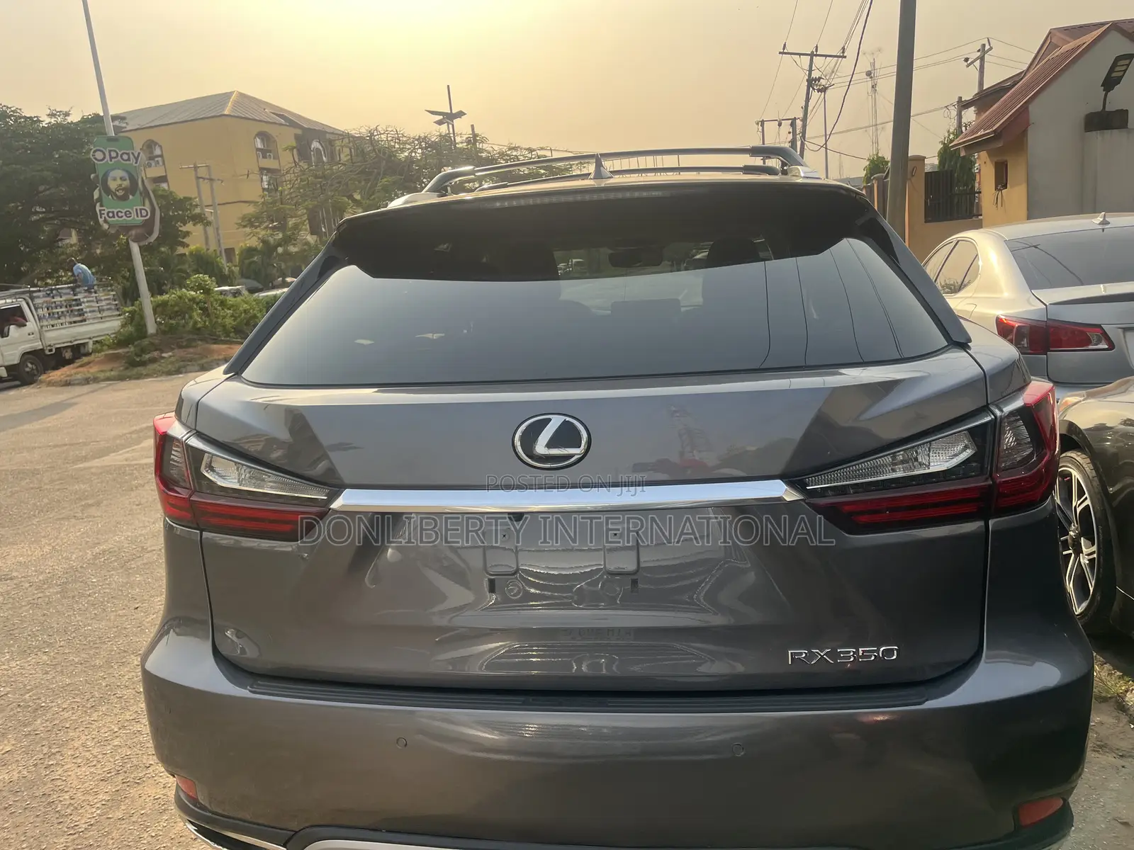 Lexus RX 2022 Gray