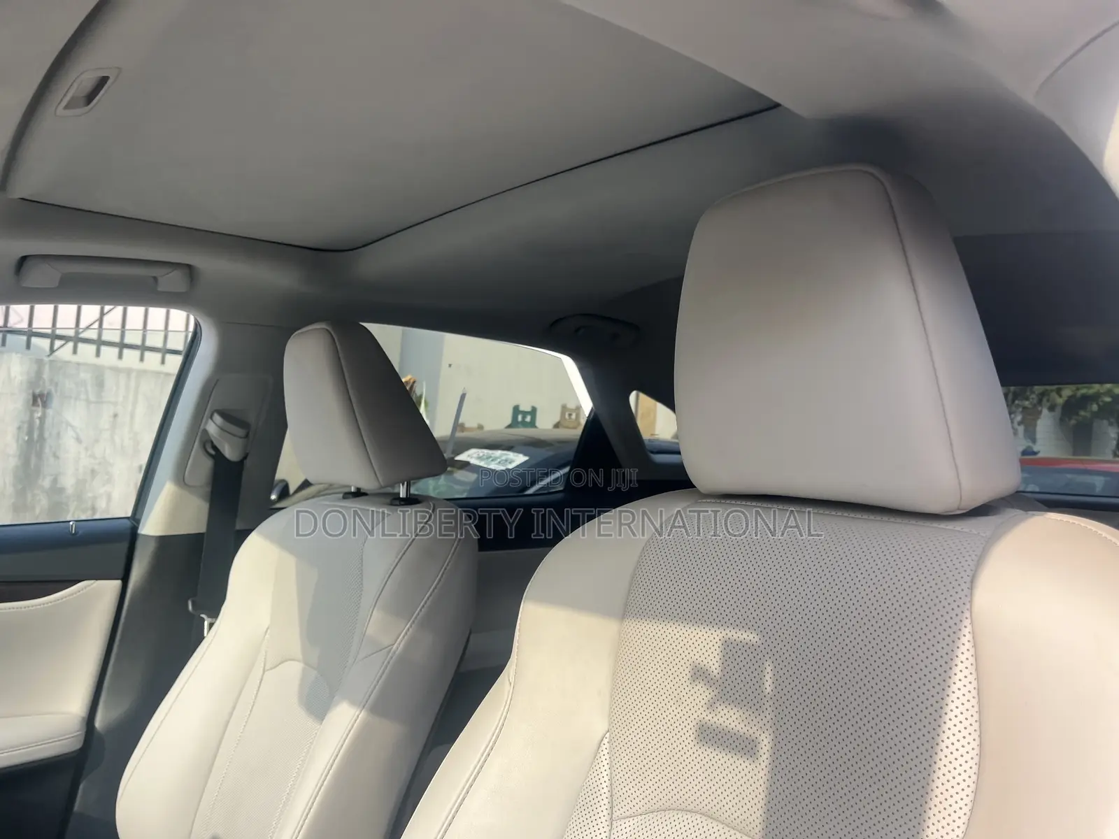 Lexus RX 2022 Gray