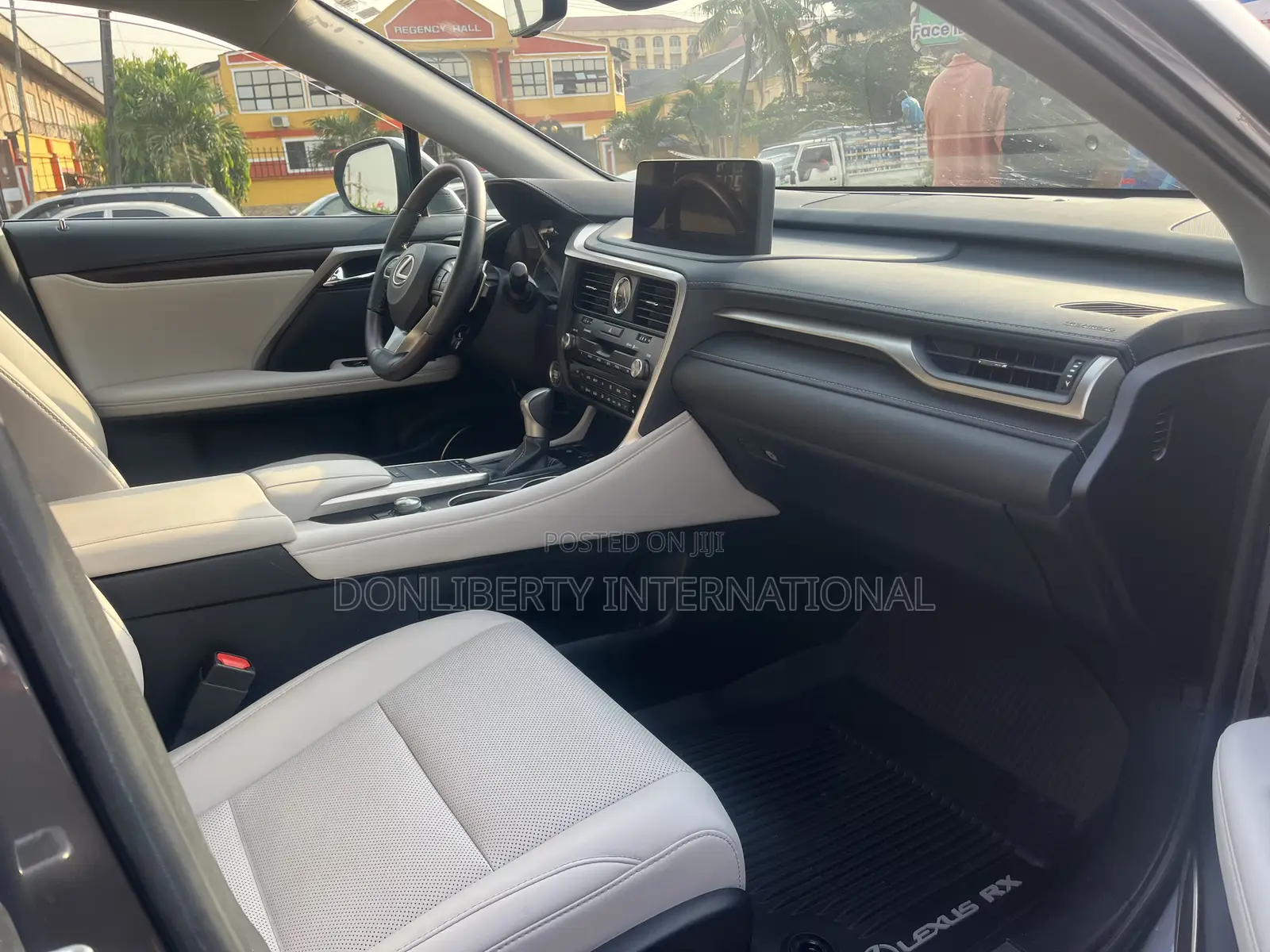 Lexus RX 2022 Gray
