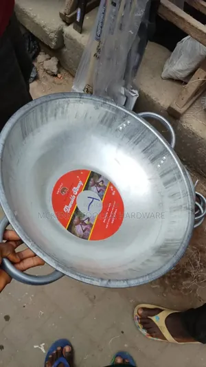 Galvanized Iron Steel Head Pan, Construction Tool