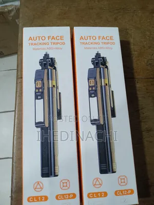 Cl12-P Auto Face Tracking Tripod