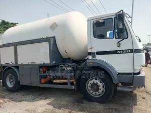 New Arrivals 15000ltrs Mercedes Benz 1820 LPG Transit Tank Truck