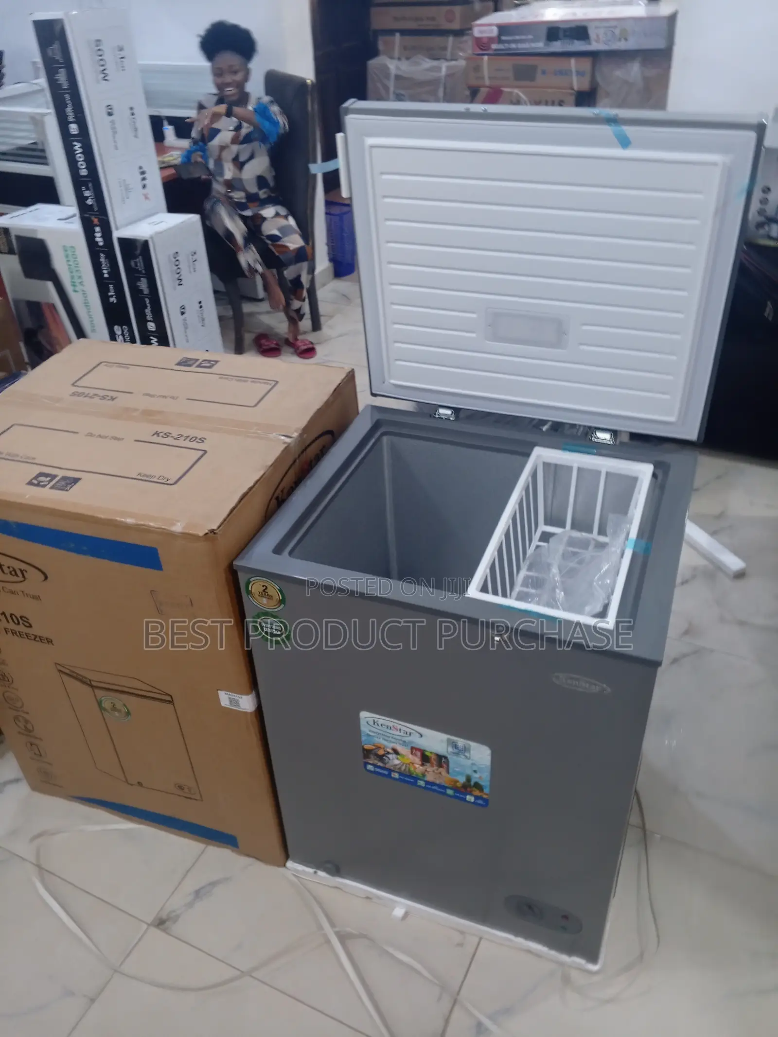 Kenster 150l Chest Freezer Equipment