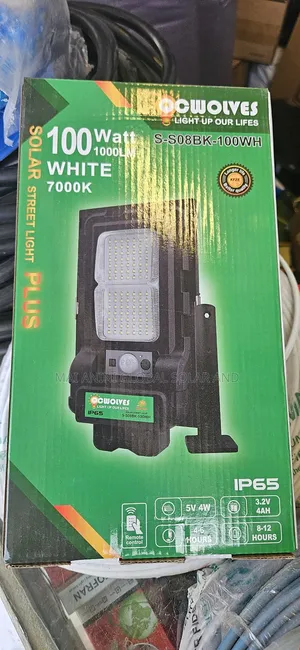 100 Watt Solar Street Light70k