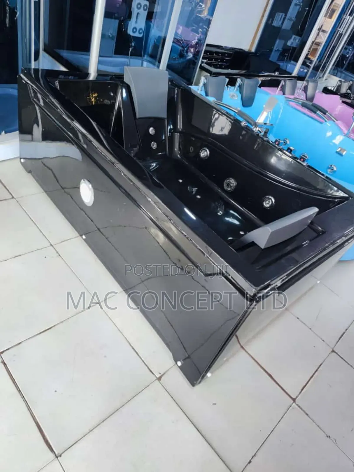Black Jacuzzi
