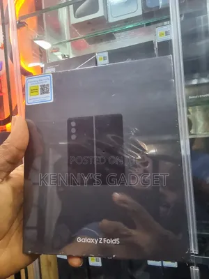 New Samsung Galaxy Z Fold 5 512 GB Silver