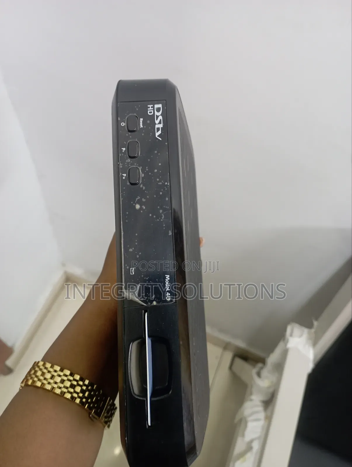 Decoder for DSTV Hd, Model 4u