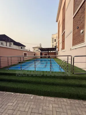 4bdrm Duplex in Secured And Serviced, Lekki for rent