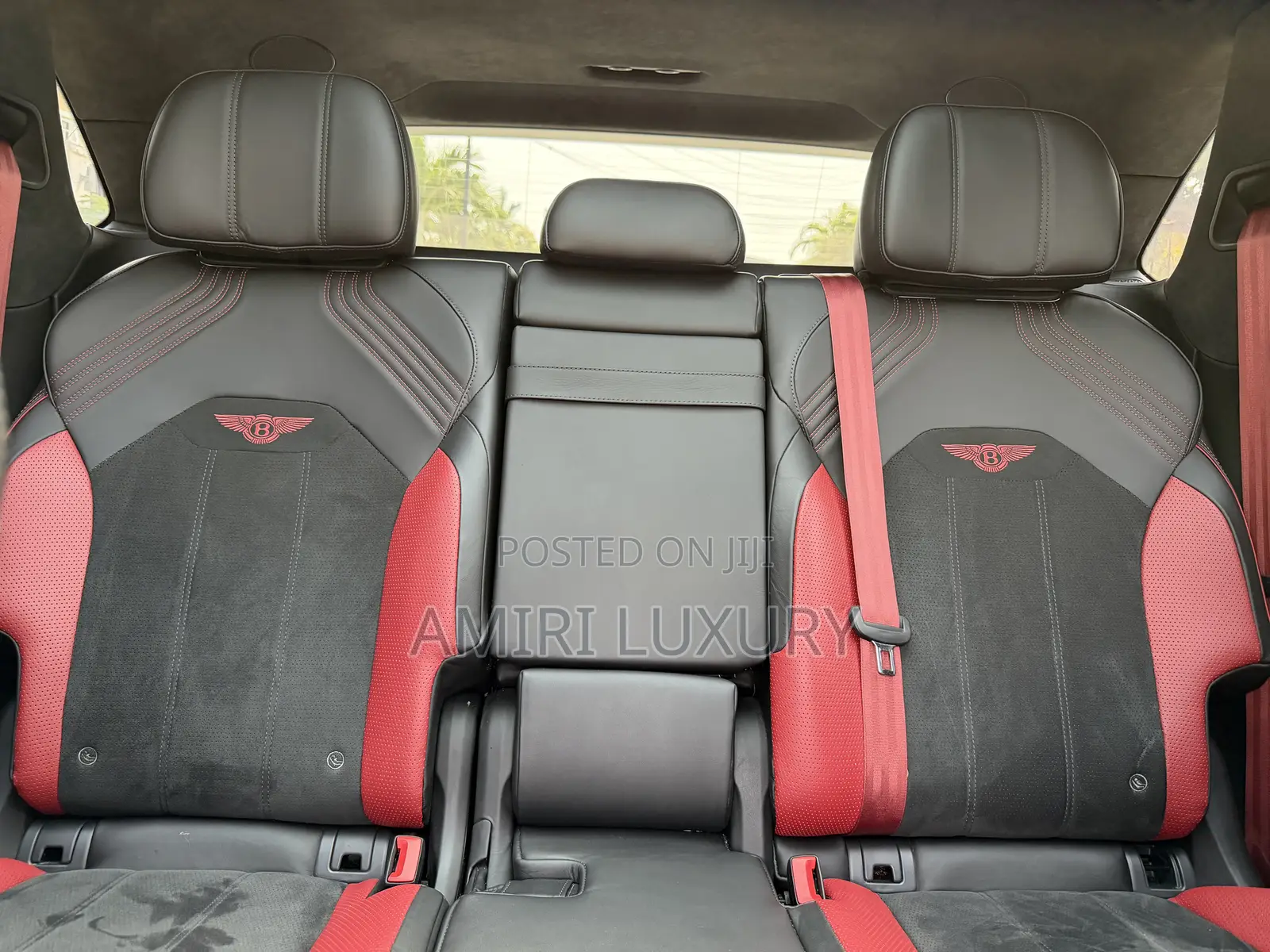 Bentley Bentayga 2022 White