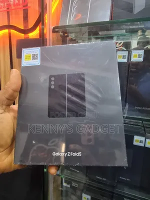 New Samsung Galaxy Z Fold 5 256 GB Silver