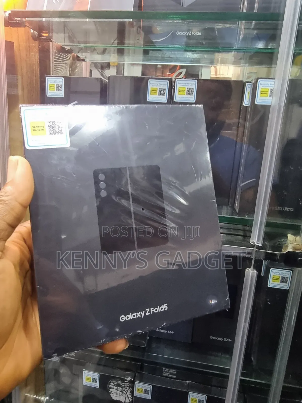 New Samsung Galaxy Z Fold 5 256 GB Silver