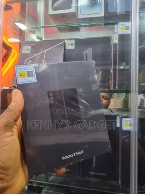 New Samsung Galaxy Z Fold 5 256 GB Silver