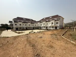 3bdrm Townhouse/Terrace in Katampe Extension for sale