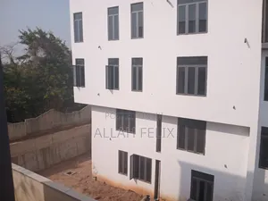 7bdrm Mansion in Maitama for sale