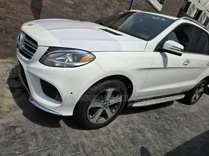 Mercedes-Benz GLE-Class 2017 White