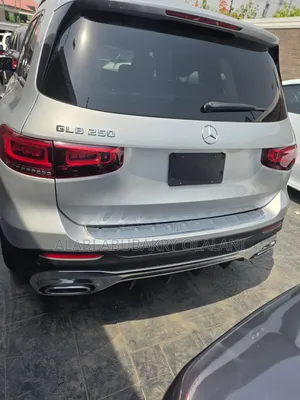 Mercedes-Benz GLB-Class 2020 Silver