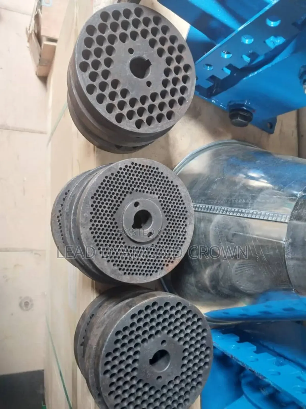 Rollers And Dice For Pelletizer Machine