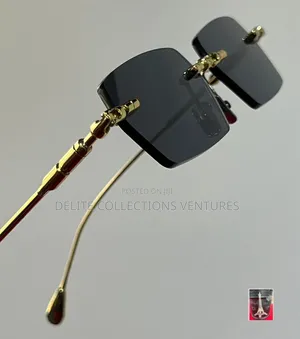 *Original Kuboraum Glasses Available in Store