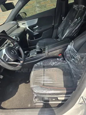 Mercedes-Benz GLA-Class 2022 White