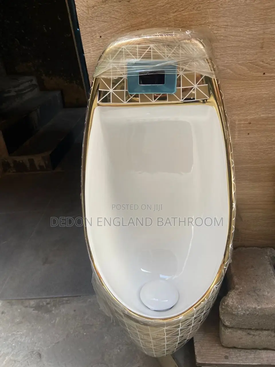 England Sensor Urinal Bowl