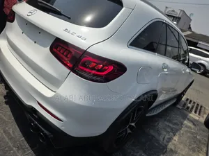 Mercedes-Benz GLC-Class 2021 White