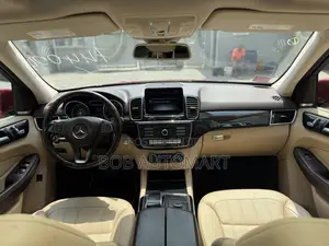 Mercedes-Benz GLE-Class 2016 Red