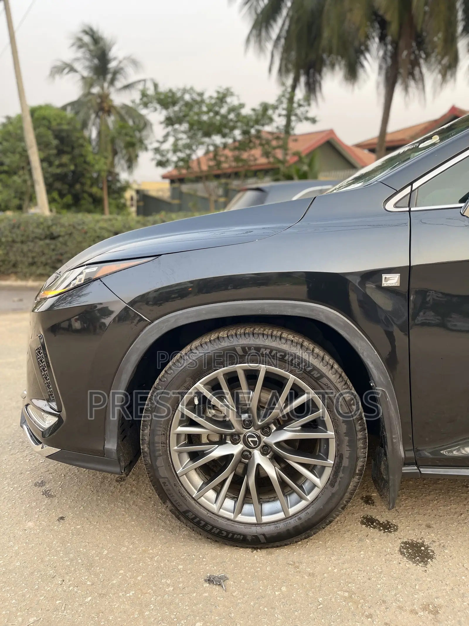 Lexus RX 2022 Black
