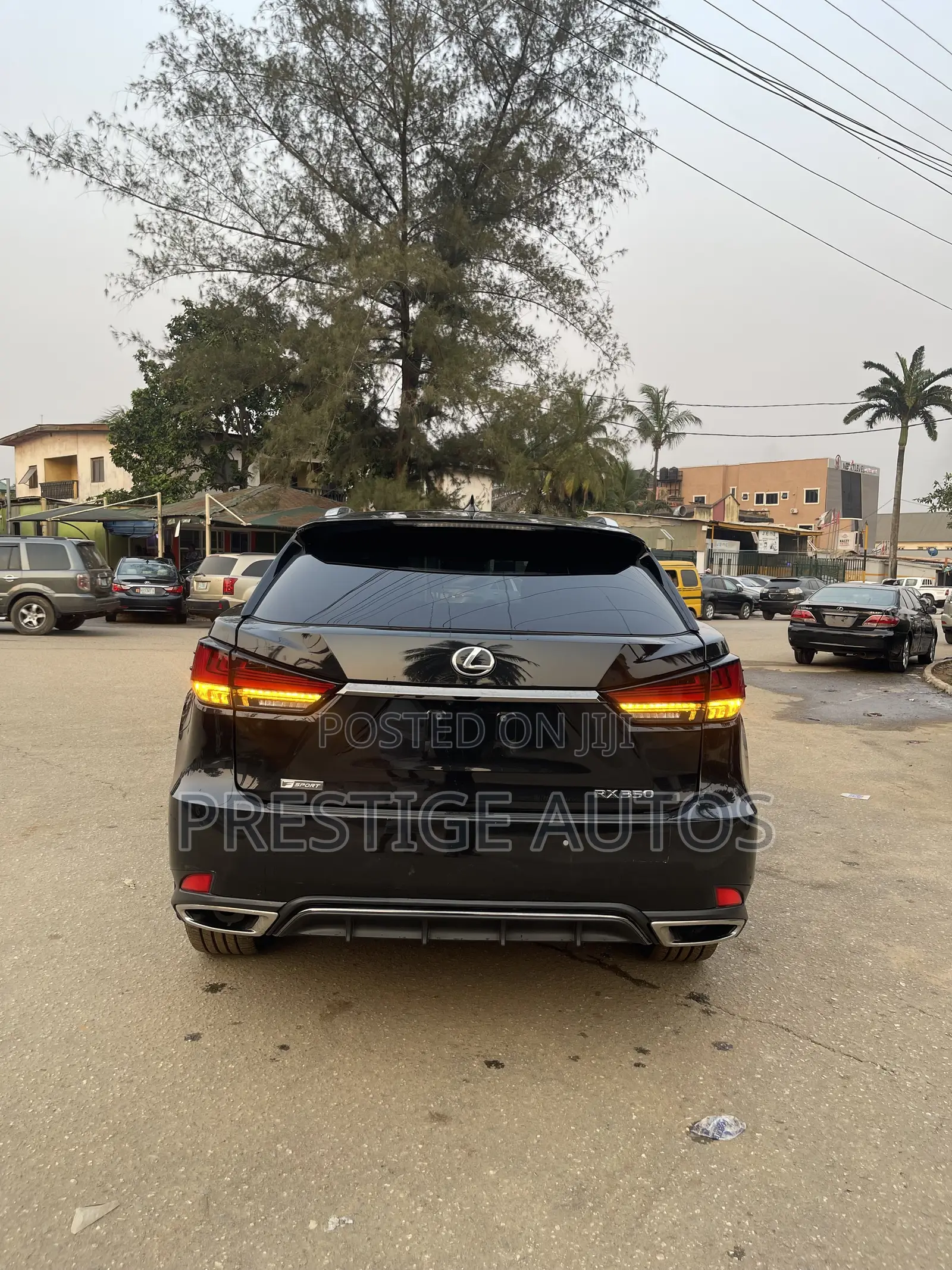 Lexus RX 2022 Black
