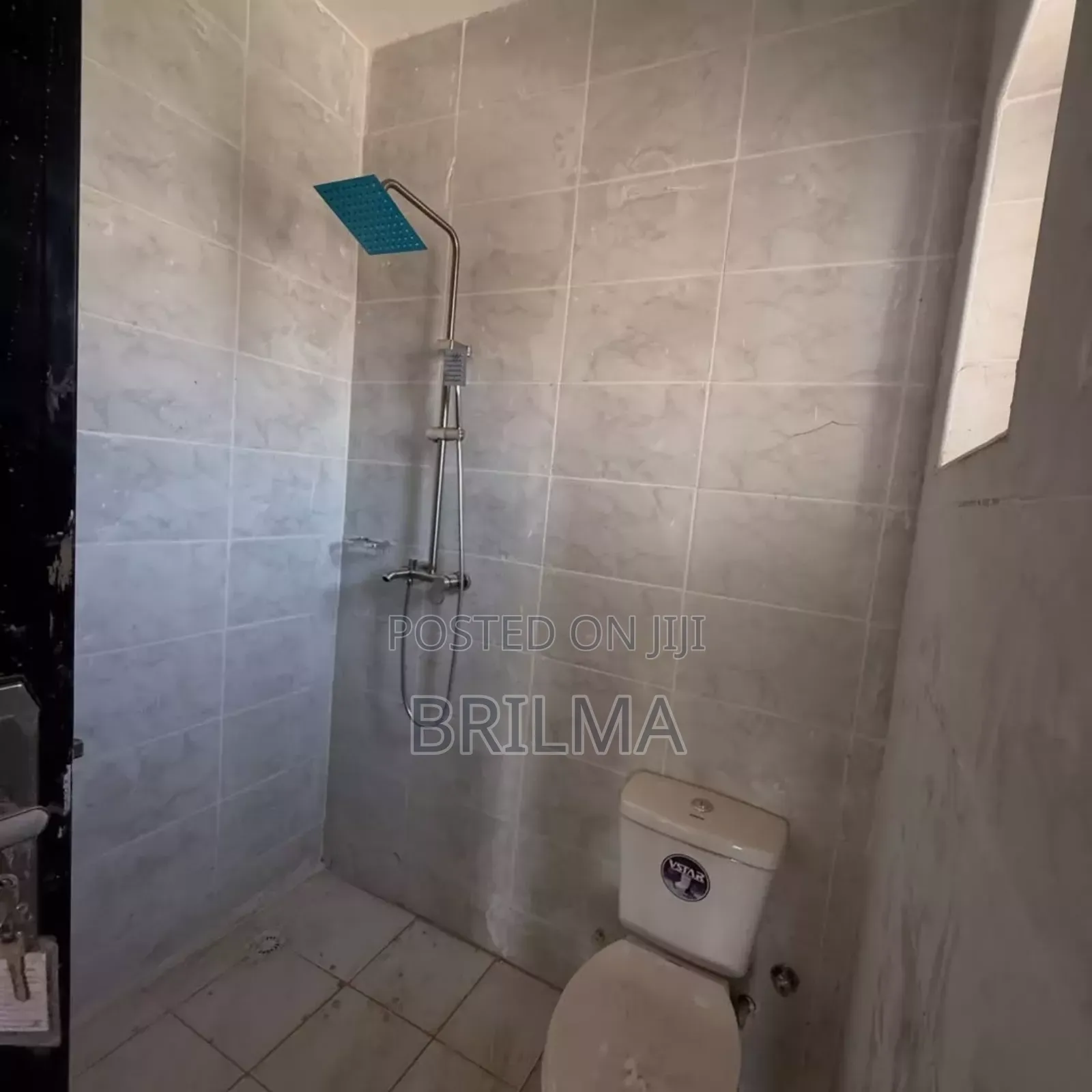 4bedrooms Semi Detached Town House
