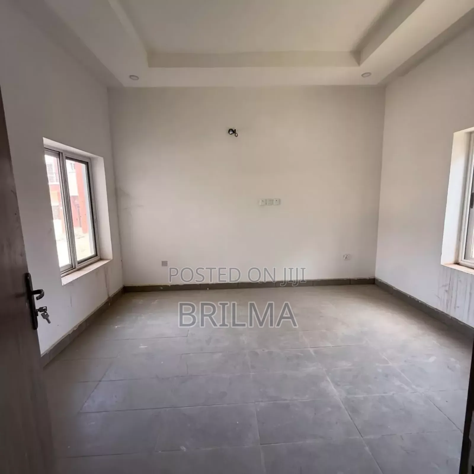 4bedrooms Semi Detached Town House