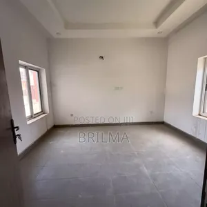 4bedrooms Semi Detached Town House