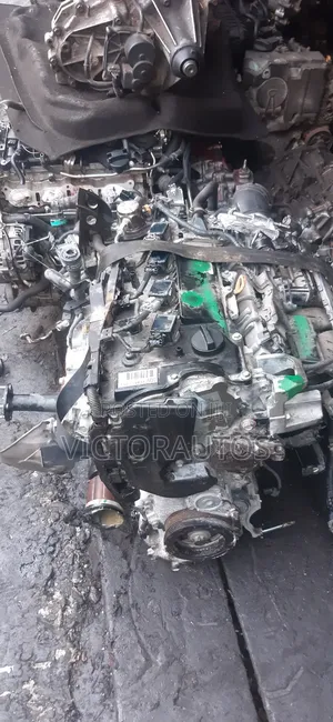 A25a-FKS Rav4 Ch_r Engine