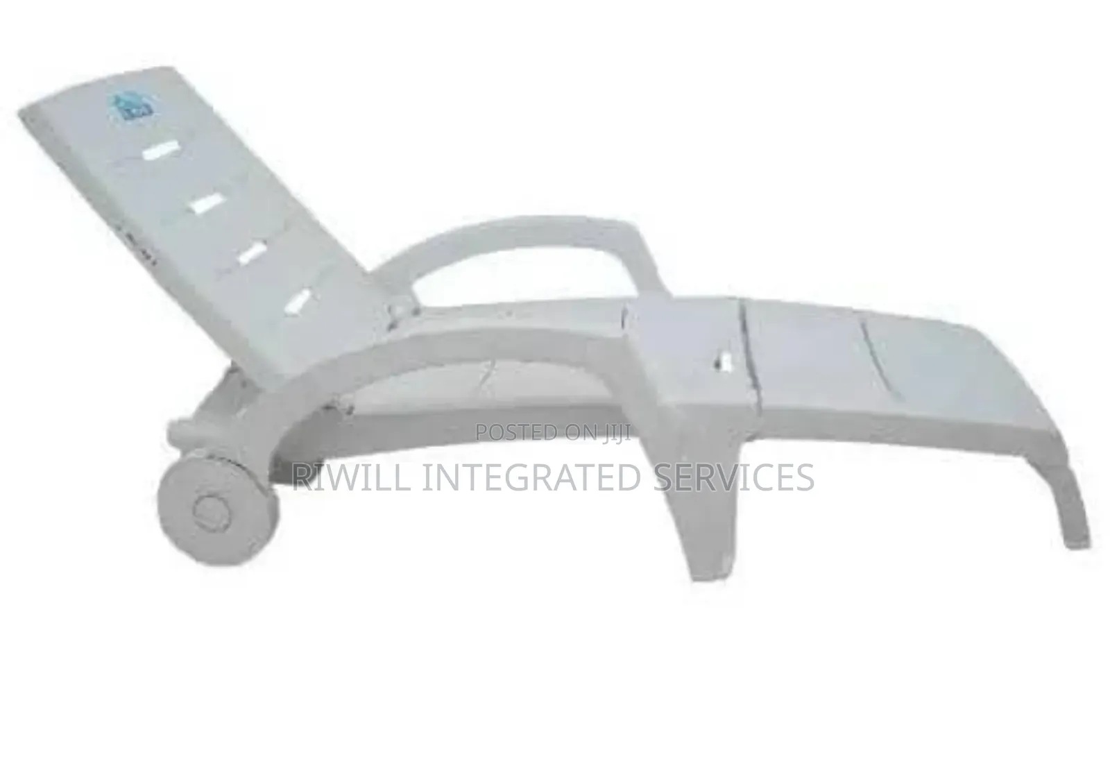 Plastic Pool Side Bed
