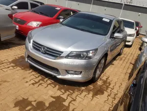 Honda Accord EX 2dr Coupe FWD (2.4L 4cyl 2A) 2013 Silver