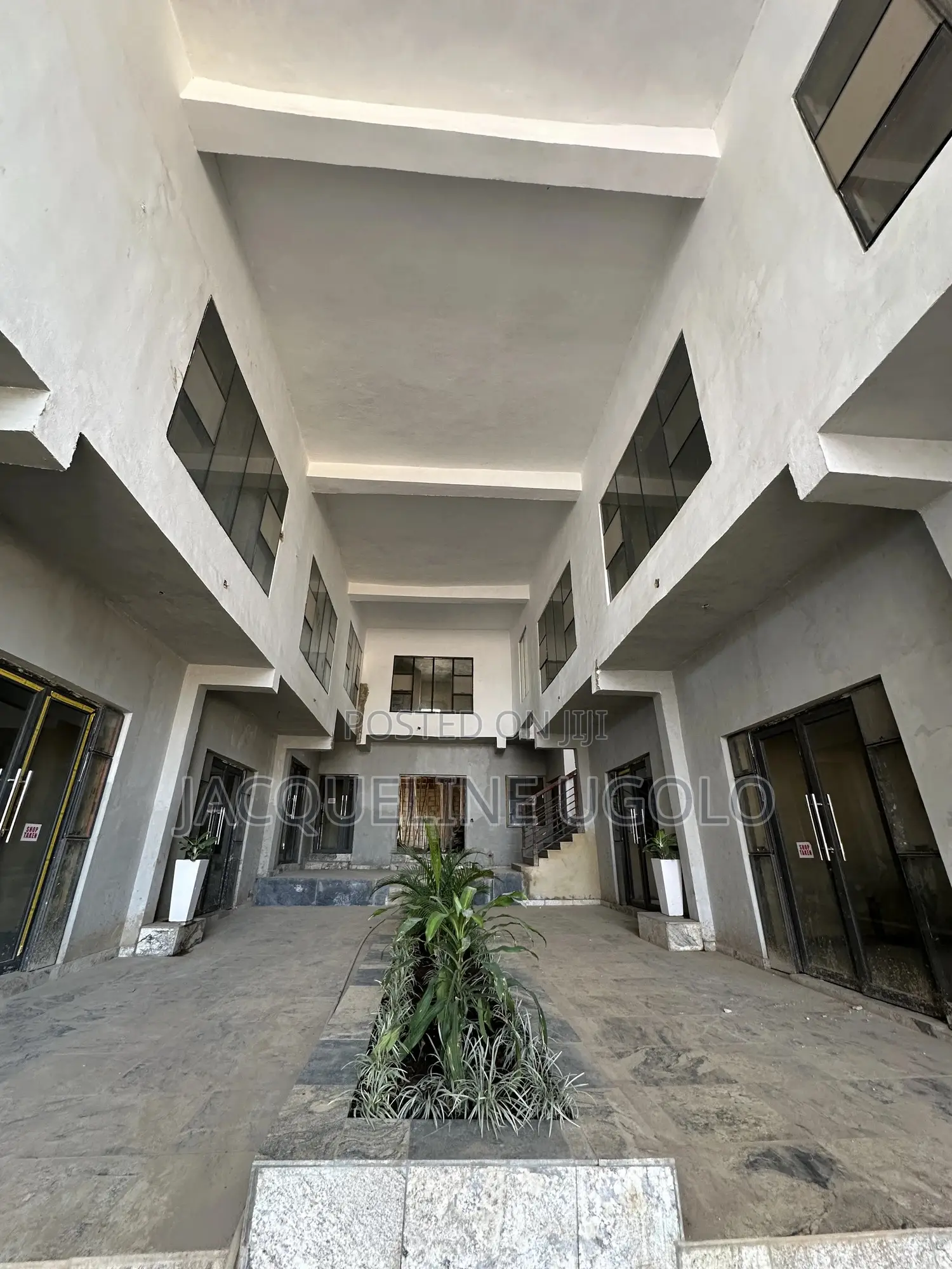 Commercial Plaza