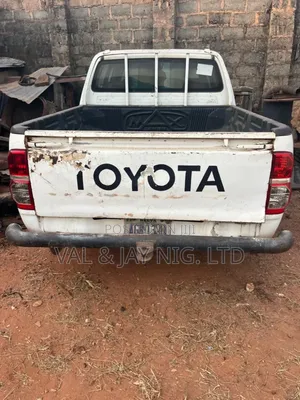 Toyota Hilux 2.7 VVT-i 4x4 SRX 2007 White
