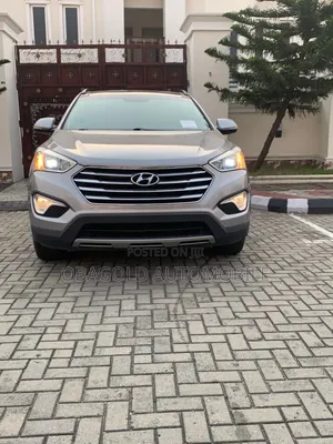 Hyundai Santa Fe Limited 4dr SUV (3.3L 6cyl 6A) 2015 Gray