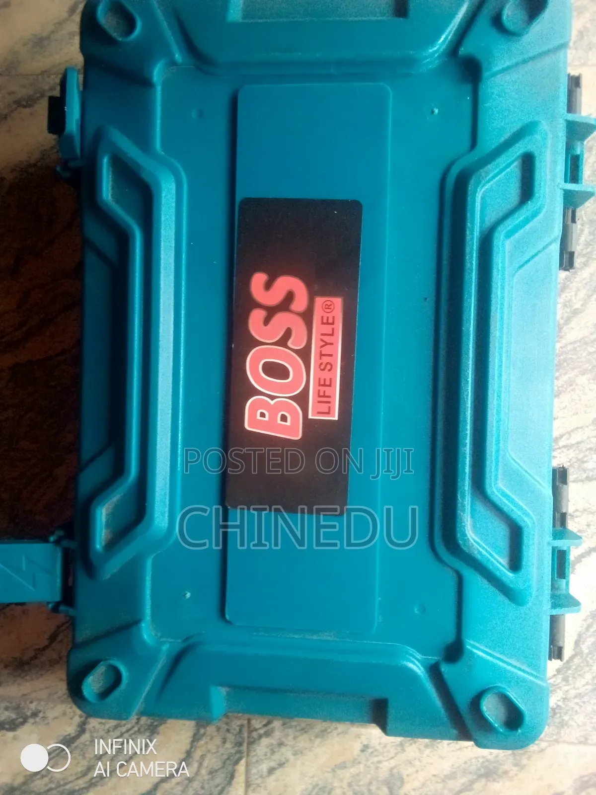 Cordless Rivet Machine