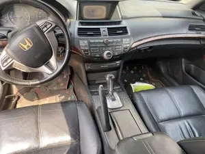 Honda Crosstour 3.5 FWD 2011 Black
